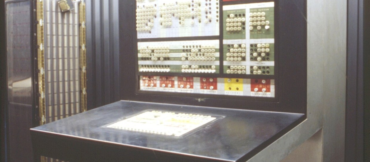 L'Elea 9003 ed i supercomputer moderni
