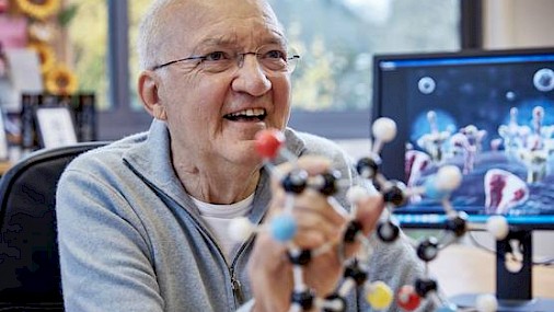 L’inventore di farmaci antitumorali finalista per il 'Premio alla carriera'